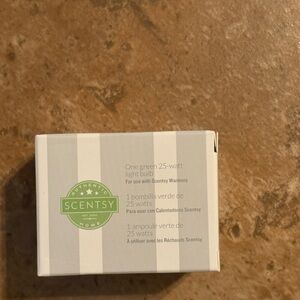 Scentsy Green 25 Watt Light Bulb